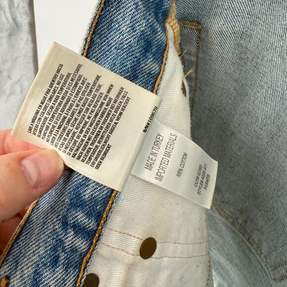 AGOLDE Parker Vintage Cut Off Short in Swapmeet A026-811 Cut 52393 Size 30 - Picture 7 of 8